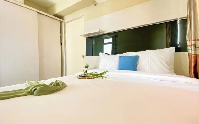 Comfortable And Homey 3Br Green Bay Pluit Apartment