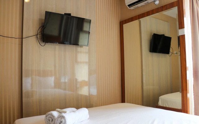 Cozy And Simply Studio At Cinere Bellevue Suites Apartment