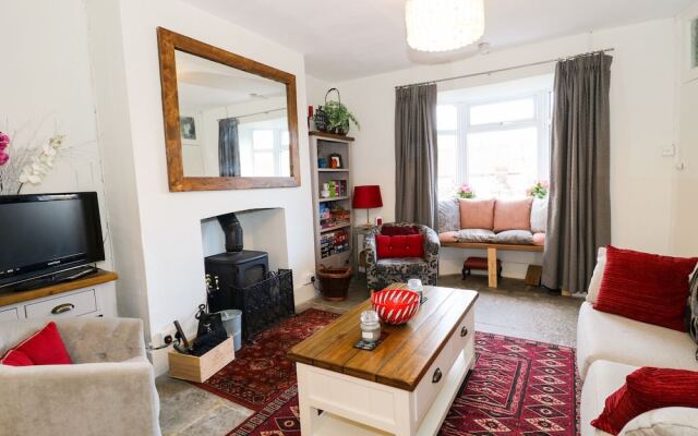 1 West Bank, Wells