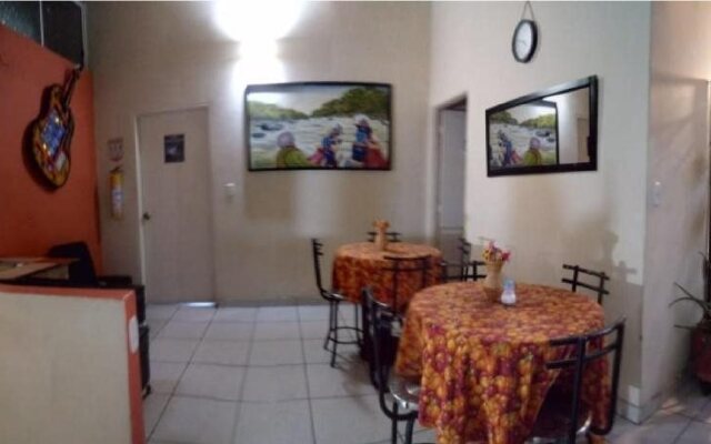 Guernika Hostel