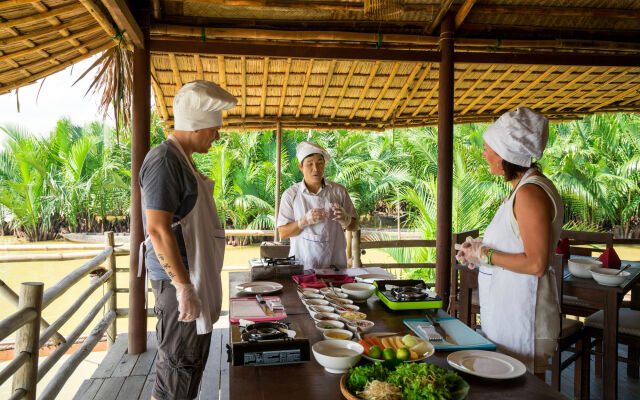 Hoi An Coco River Resort & Spa