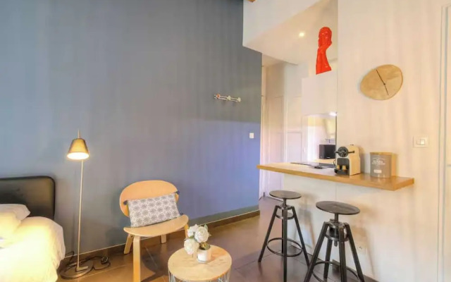 Dify Apartment Ainay