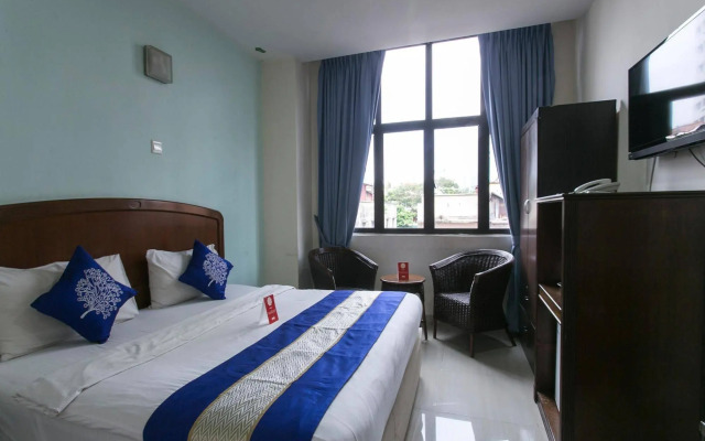 Dolphin Hotel, Chow Kit Kuala Lumpur