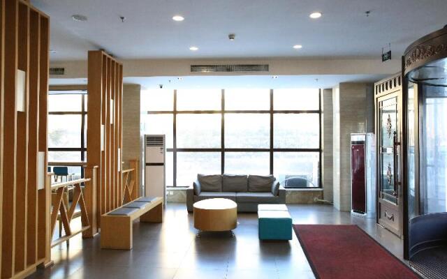 Hanting Hotel Faw Changchun West Railway Station