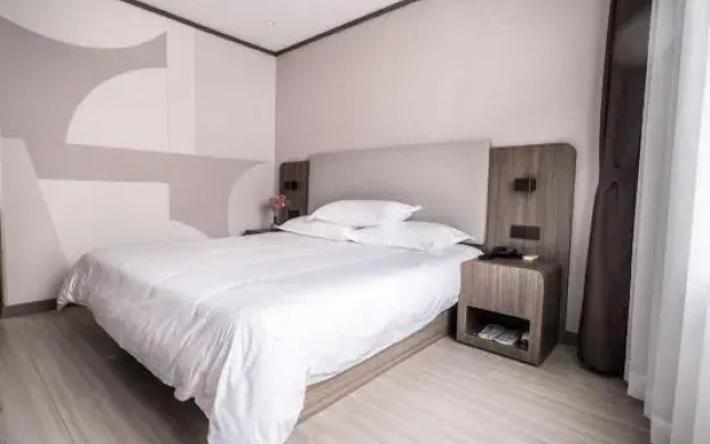 7 Days Inn Zhuhai Xiangzhou Bus Station