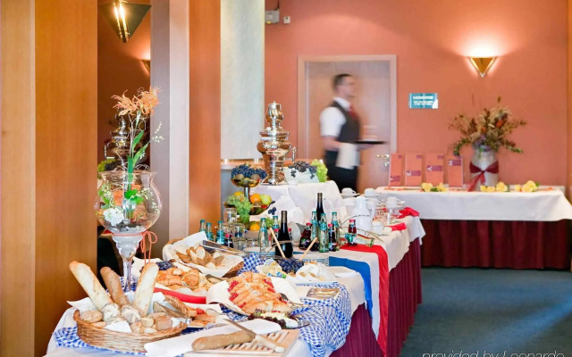 DORMERO Hotel Greifswald