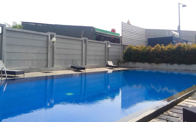 Comfy with City View Studio at Tifolia Apartment