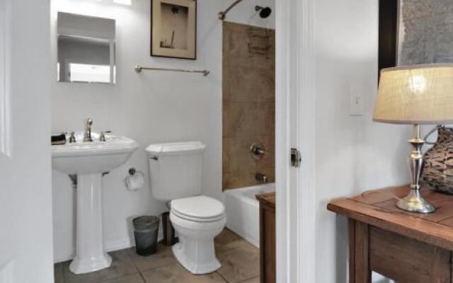 510 W Ashley-Mountain to Sea