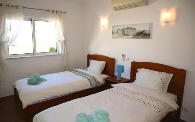 Apartamento Nathalie a 100m da Praia (T2)