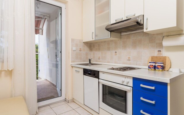Awesome Apartment in Mandre With Wifi and 2 Bedrooms