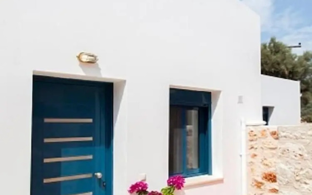 Zidanos Luxurious Villa