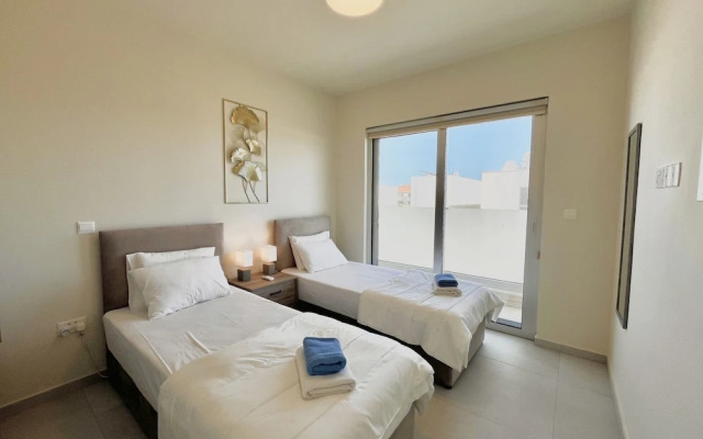 85 KAP - Stay Mythical Blue Apartment