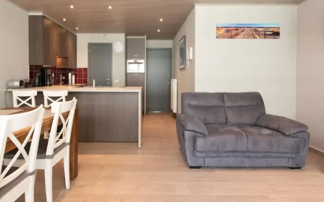 Apartment With Lateral sea View in Ostend