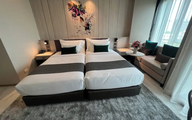 ARNI Skye Hotel