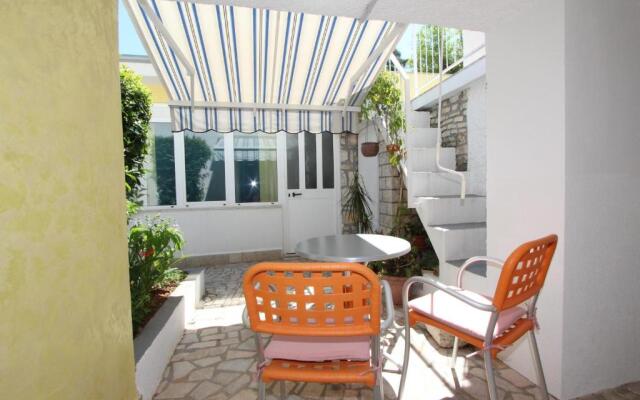 Apartments Knezovic