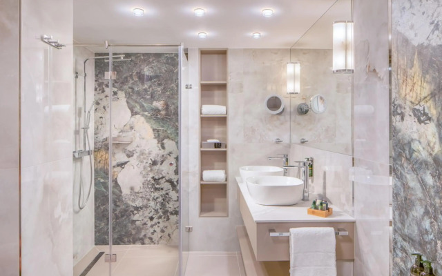 Lotus Therme Hotel & Spa