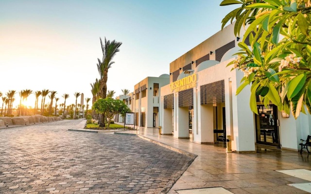 SENTIDO Reef Oasis Aqua Park Resort