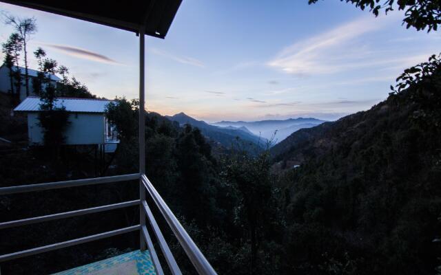 Ghughuti Resort Dhanaulti