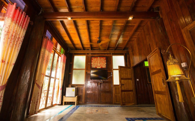 Nan De Panna Riverside Homestay
