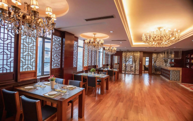 Heqing Cunshi Manor · YouRan Residence