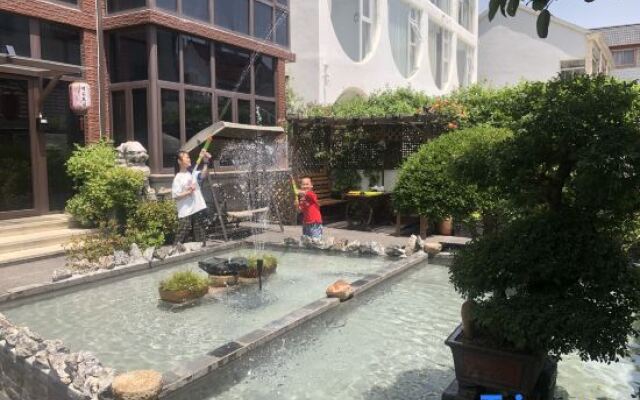 Zhang's Garden Hostel