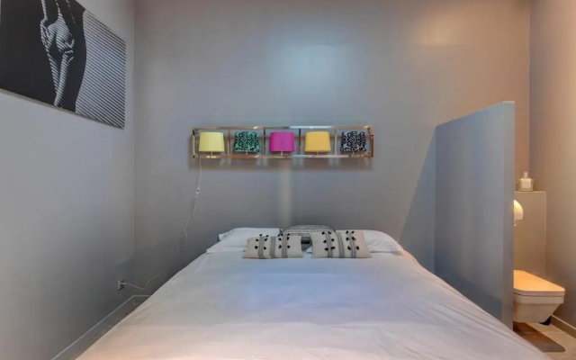 Superbe Loft industriel 3 pièces, classé 4 étoiles, proche Palais des Festivals - Apartment in Cannes - Photo 3