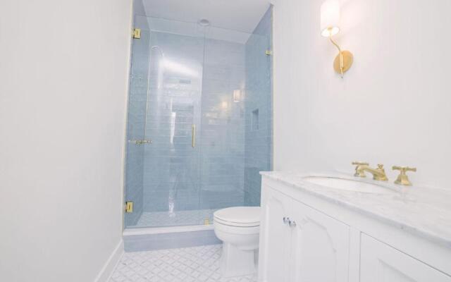 Guesthouse Charleston EAST 42 A & B