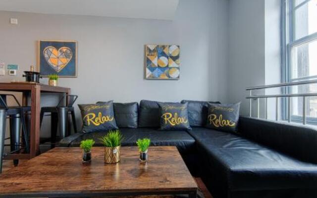 The Eistedfod Penthouse - Berwyn House