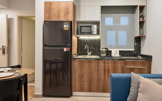 Parkside Boutique Furnished Apartments