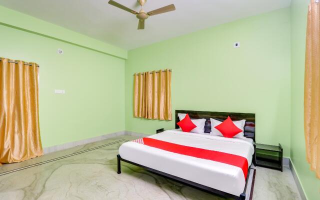 M Palace by OYO Rooms