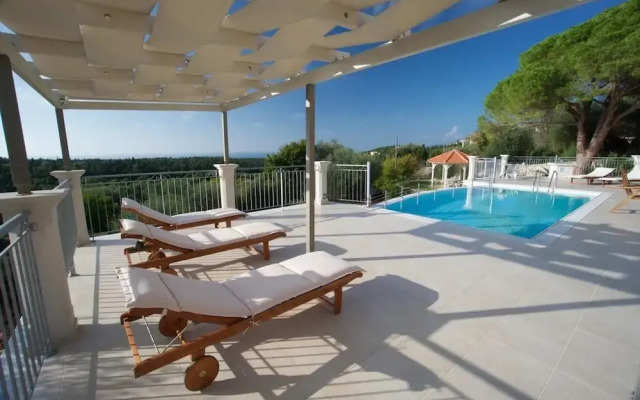 Vryonis Villa