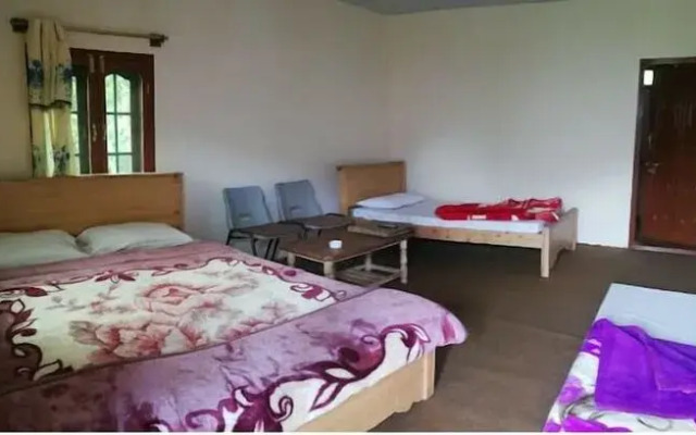 Diamond Deluxe Hotel Karimabad Hunza
