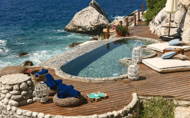 Nautical Hotel Adults Only +14