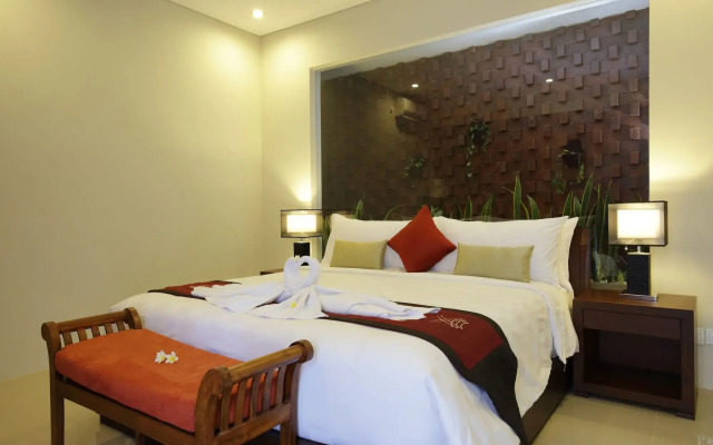 Royal Nyanyi Villa