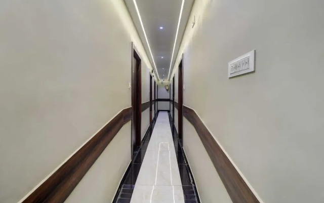Hotel New Blue Sapphire Residency
