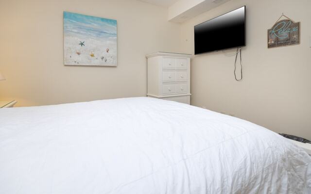 Tradewinds 105 2 Bedroom Condo