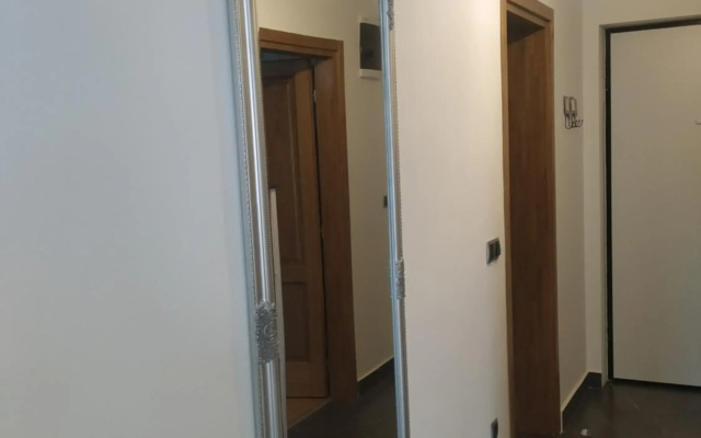Bulevar apartment & Free Garage