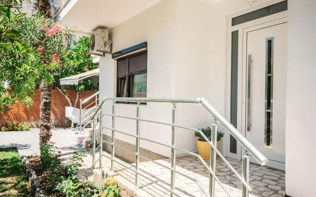 Vila Adriatik