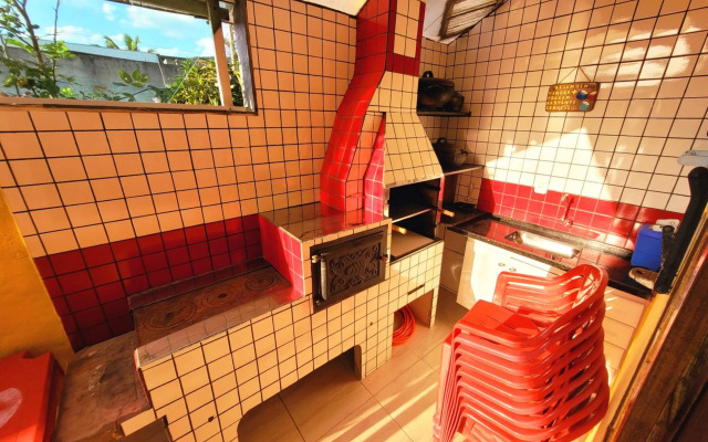 CASA AMARELA UBATUBA ii