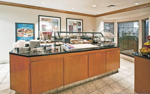Staybridge Suites Detroit-Utica by IHG