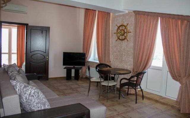 Guest House na Rodnikovoy