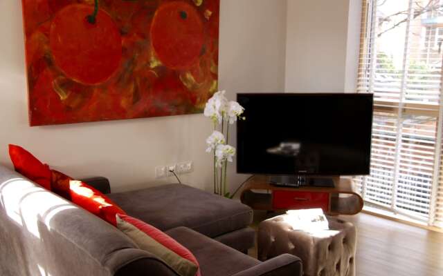 Lux Living Apartments - Florian House