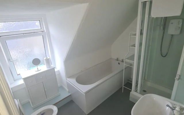 Glenmoore Guest House