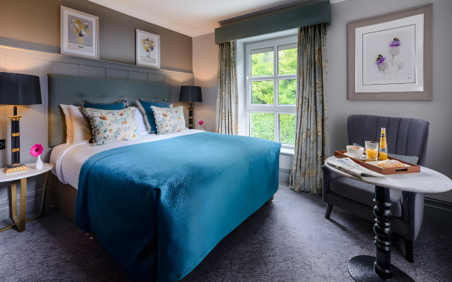 Dromhall Hotel