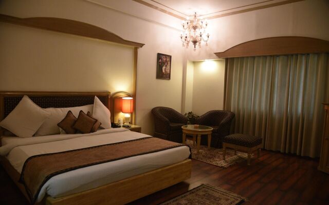 Hotel Kamal Palace