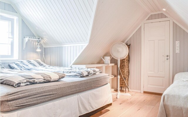 Nice Home in Os With 3 Bedrooms and Wifi