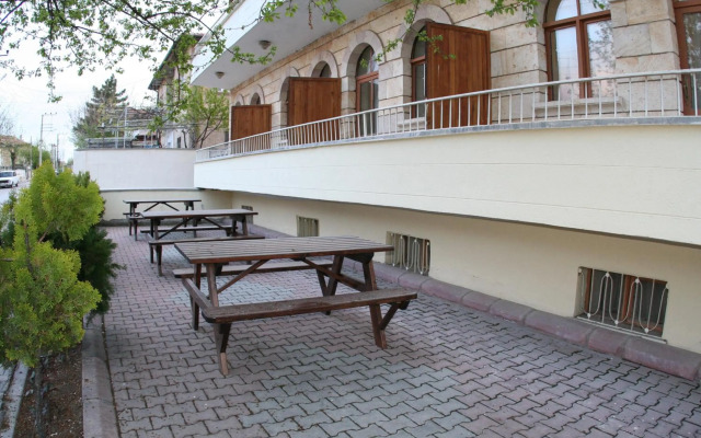 Sena Hotels