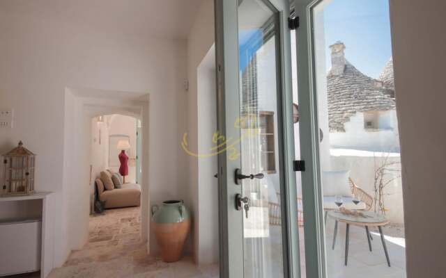 TD Marl Luxury Trulli Experience w Stunning Pool