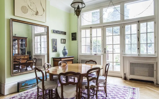 Double Room With A Balcony and Garden View