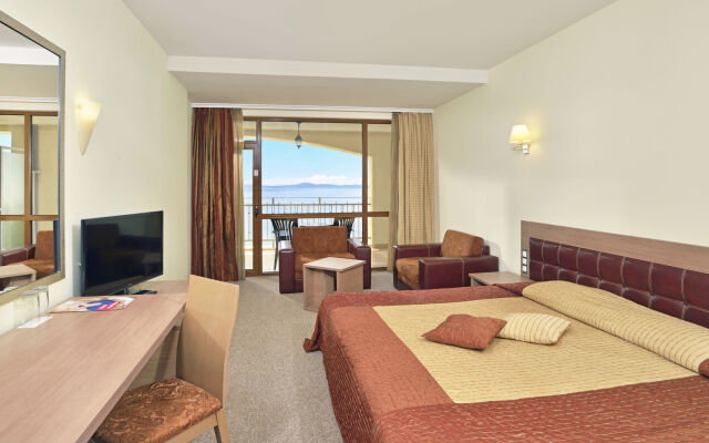 Sol Nessebar Palace - All Inclusive